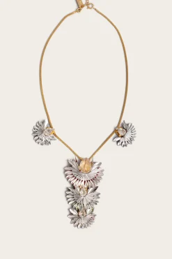 Baies De La Passion Necklace