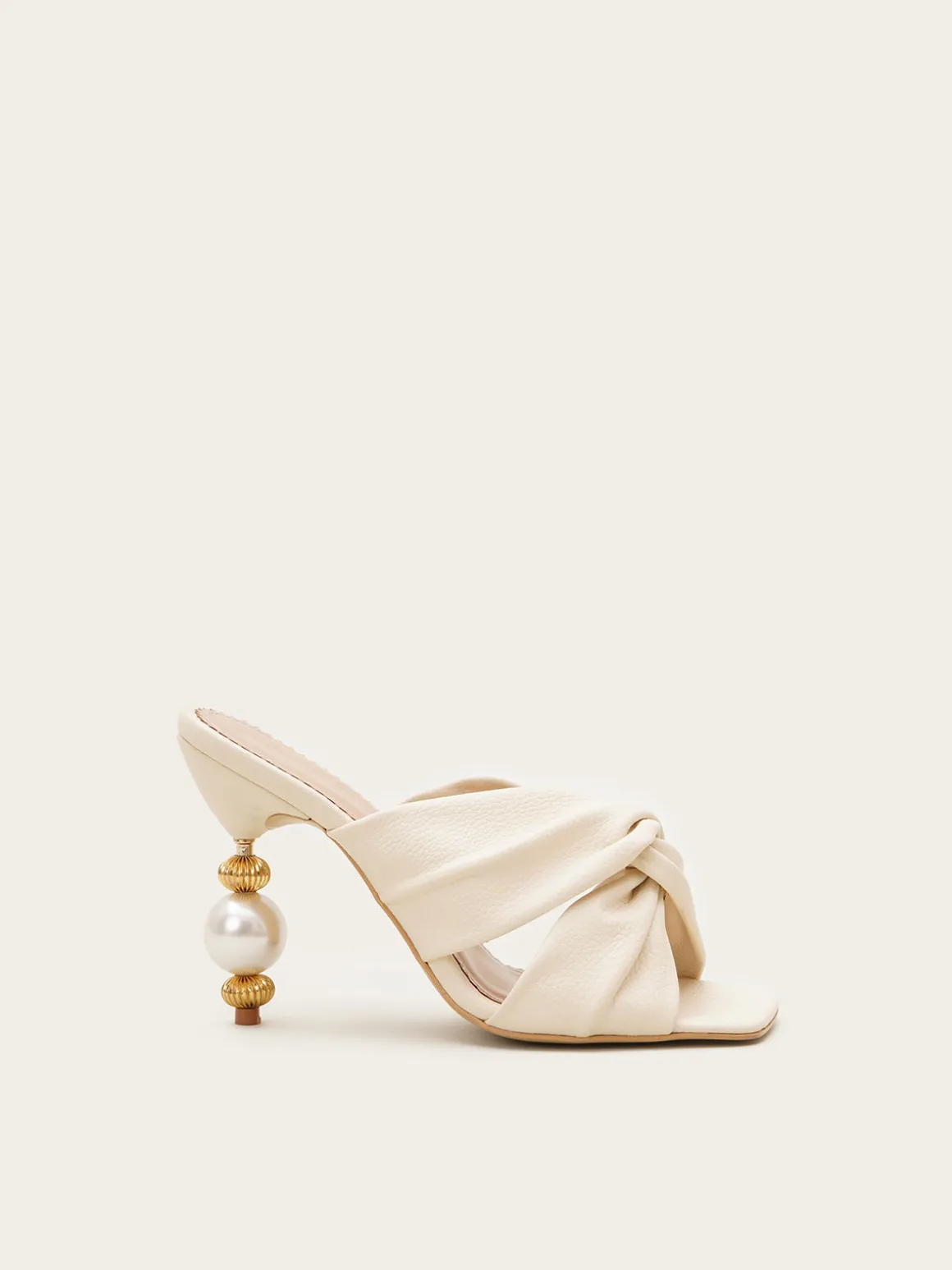 Camelia Lys Sandals