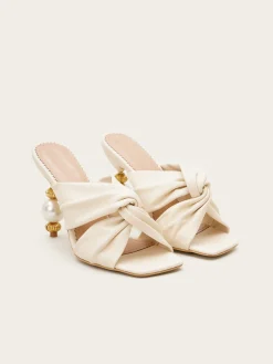 Camelia Lys Sandals