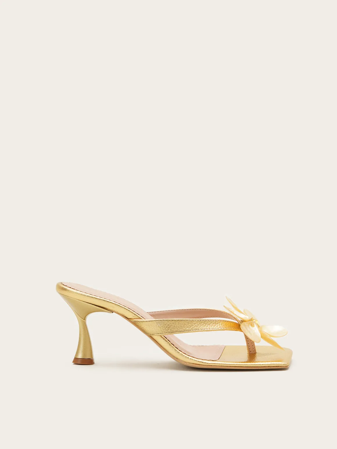 Fleurs Blanches Sandals
