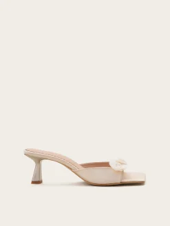 Fleurs de Lune Sandals