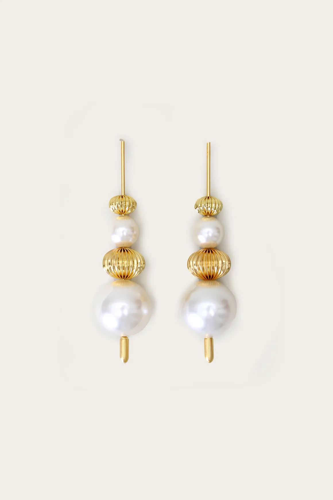 Holiday Lys Earrings
